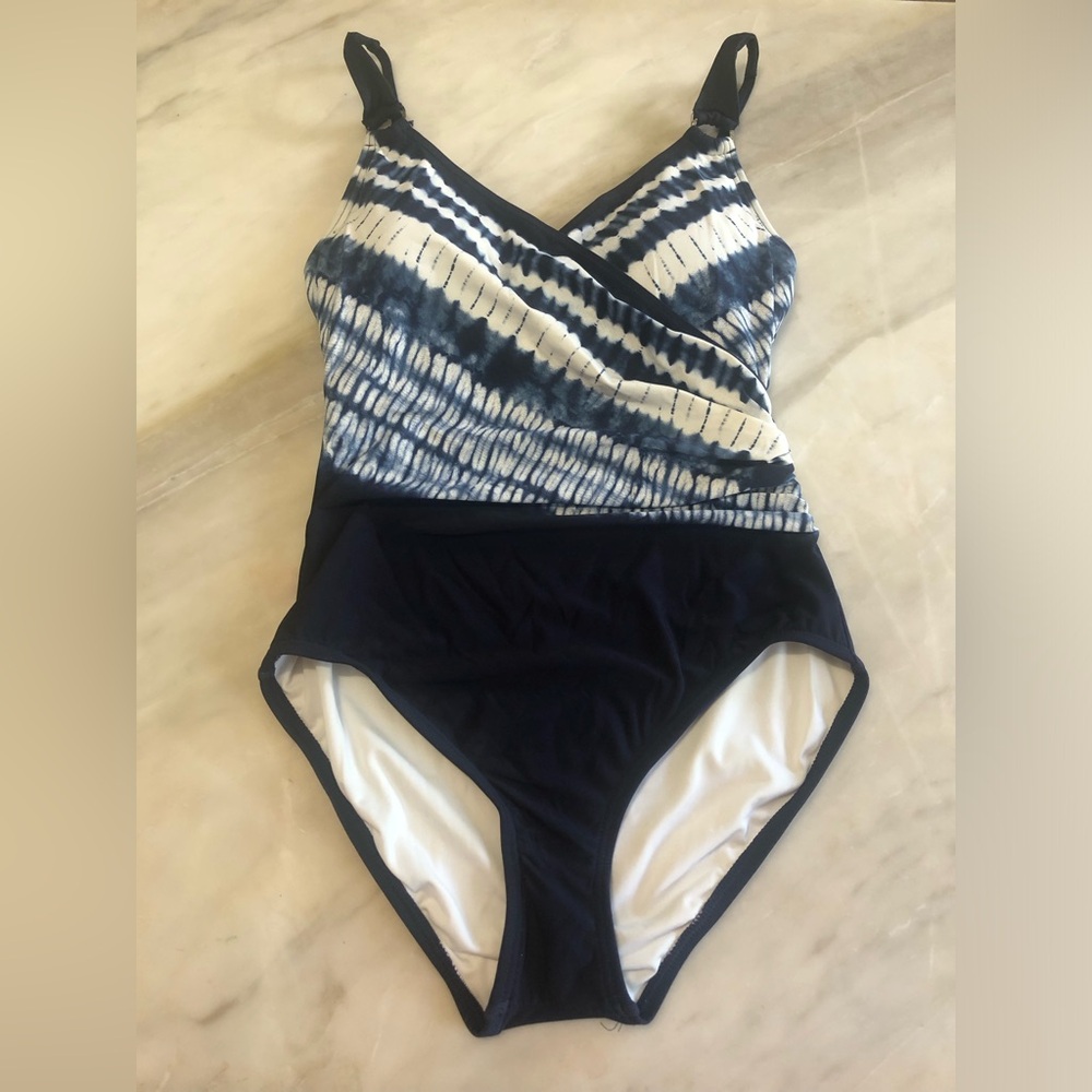 Michael Kors tie dye Logo Ring One-Piece Swimsuit Navy blue Women's 8 - Picture 2 of 4